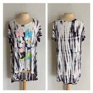 Torrid x Disney Minnie Mouse and Daisy Duck tunic